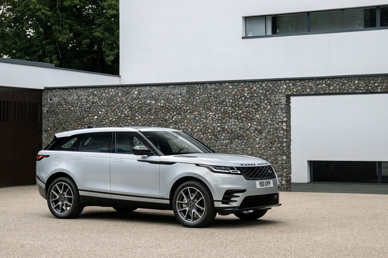 best luxury car brand Land Rover - Luxe Digital