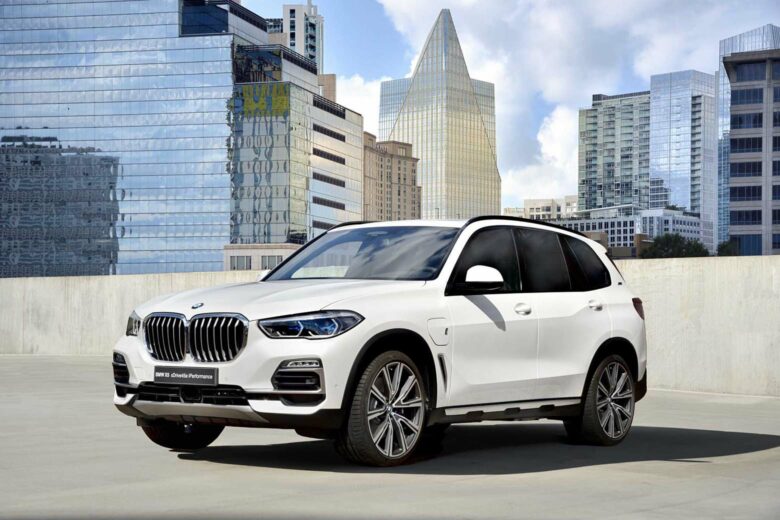 best luxury suvs 2023 bmw x5 xdrive45e - Luxe Digital