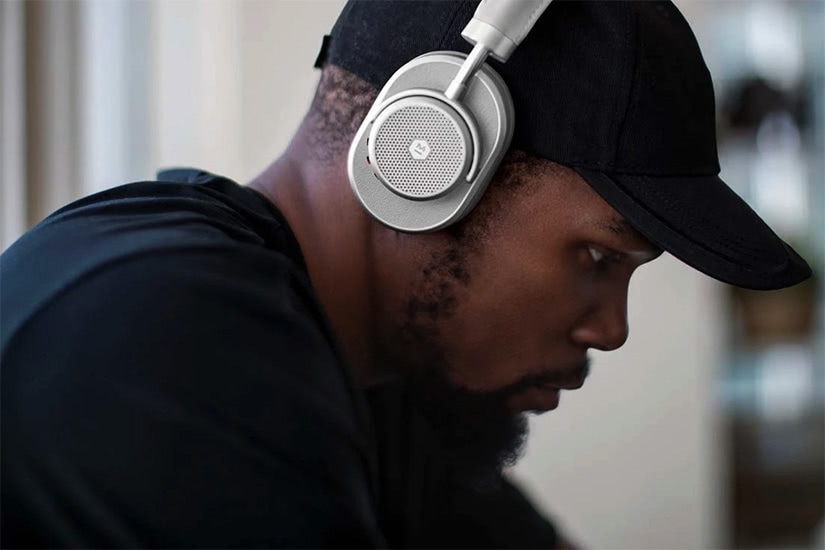 best over-ear headphones master & dynamic kevin durant nba - Luxe Digital