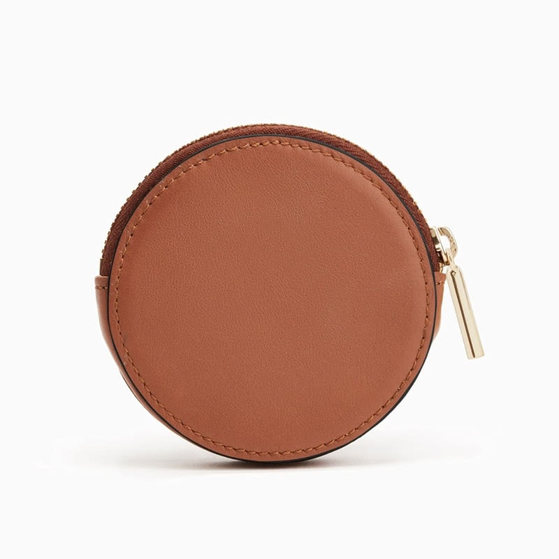 best stocking stuffers ideas cuyana coin pouch - Luxe Digital