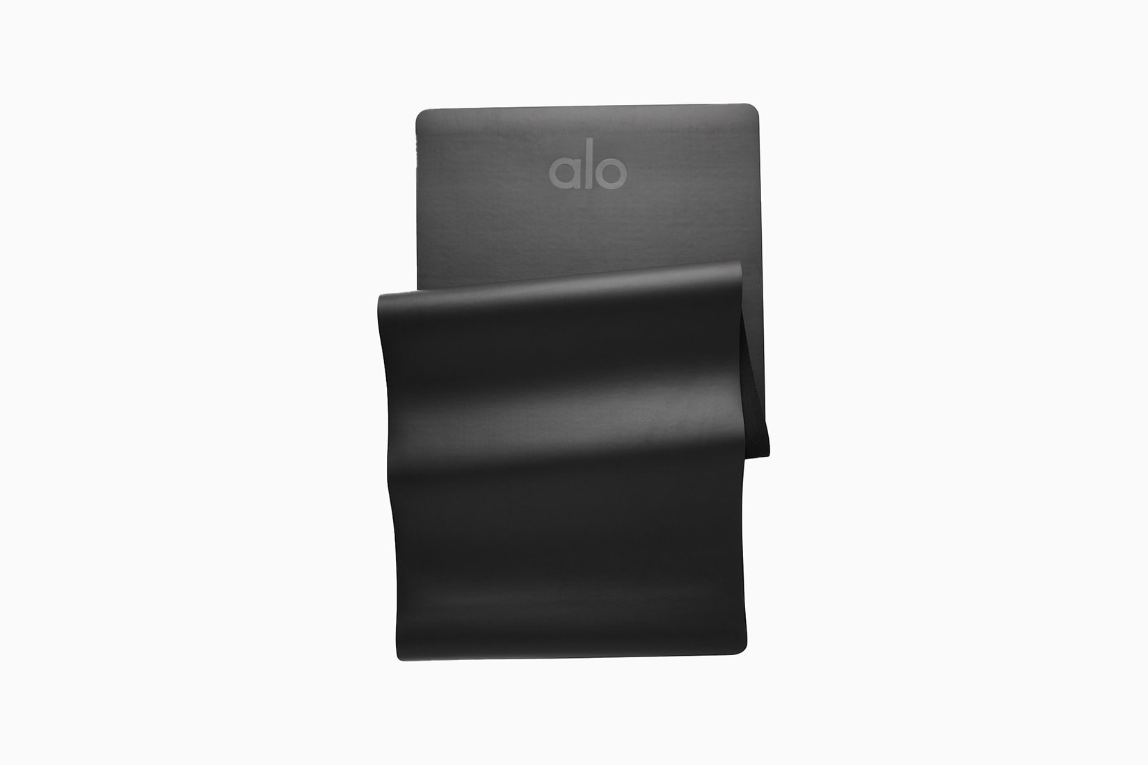 best yoga exercise mat Alo Yoga Warrior review - Luxe Digital