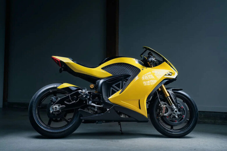 fastest motorcycles damon hypersport pro review - Luxe Digital