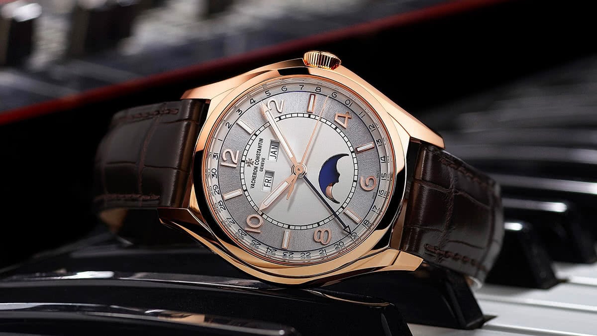 Luxe Digital luxury watch Hodinkee Vacheron Constantin Fifty Sixty