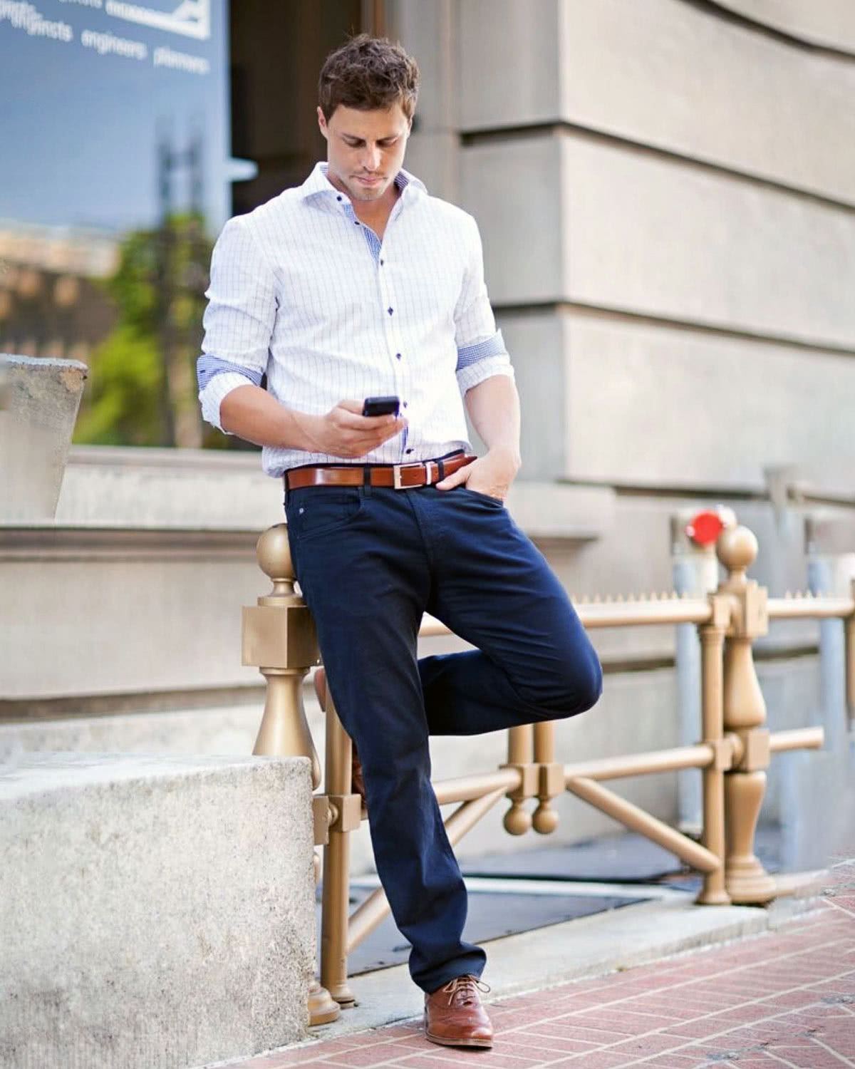 smart casual dress code men office style - Luxe Digital