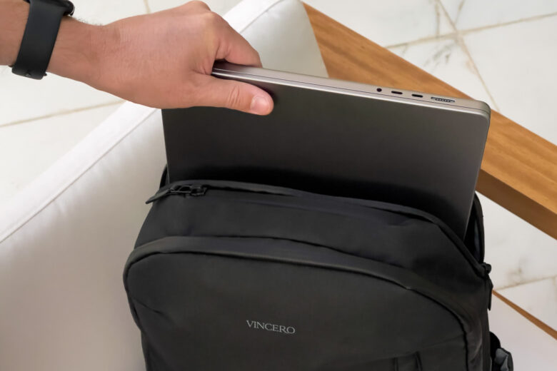 Vincero commuter backpack review laptop - Luxe Digital